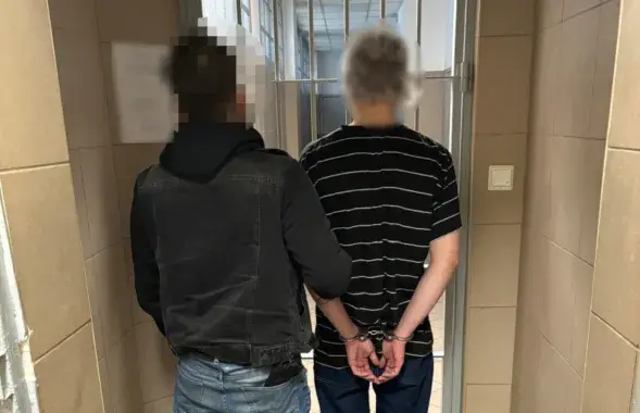 За захоўванне наркотыкаў у Варшаве затрымалі беларусаў
