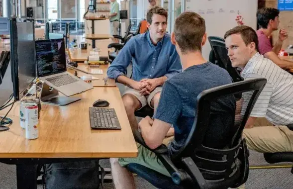 Беларусы абмяркоўваюць праект указа аб бізнесе
