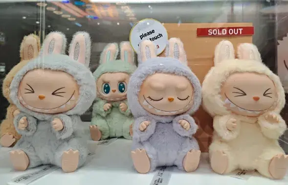 Цацкі Лабубу
