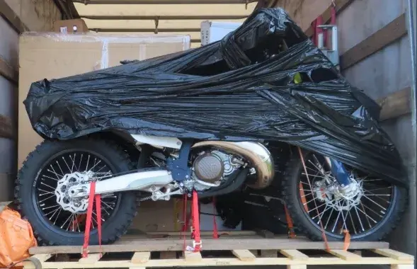 Мотоциклы, которые везли в Беларусь через Латвию
