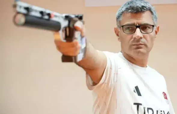 Юсуф Дзікеч
