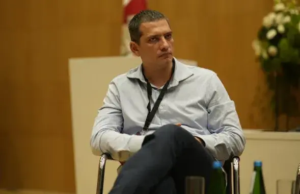 Дмитрий Крук
