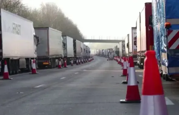 Фуры, иллюстративное фото
