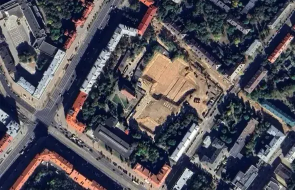 Катлаван Акадэміі КДБ на месцы Залатагорскіх могілак у Мінску
