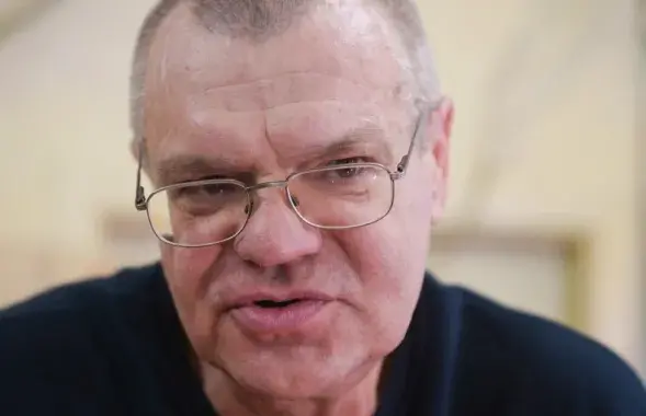 Виктор Бабарико
