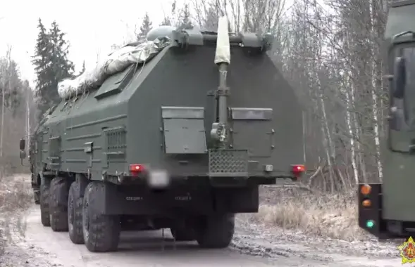 Стоп-кадр из сюжета Министерства обороны про постановку "Орешника" на боевое дежурство
