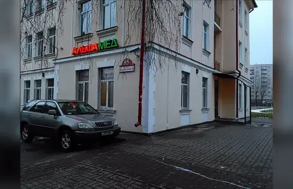 Пациентов вывели из помещений, медперсоналу приказали остаться
