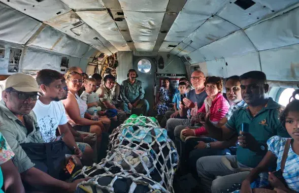 Люди, эвакуированные со Шри-Ланки
