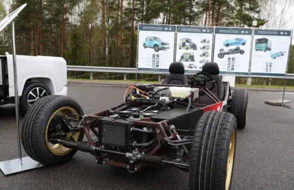 Гэты "канкурэнт Тэслы" паказвалі Лукашэнку ў 2020 годзе
