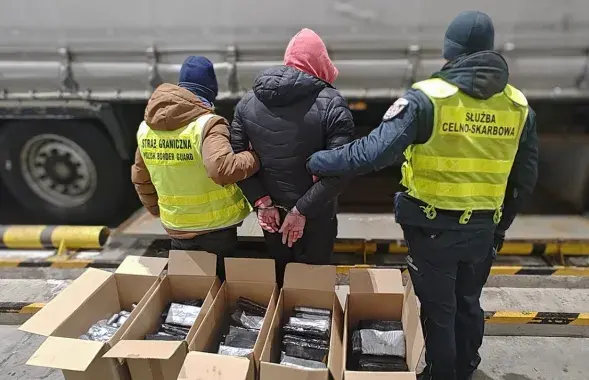Белоруса с большой партией гашиша задержали в Польше
