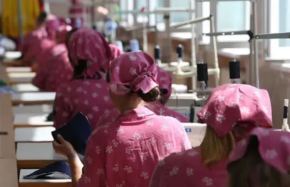 Заключенные женщины в исправительной колонии №4
