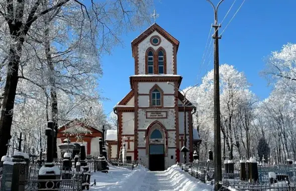 Костел на Кальварийском кладбище в Минске
