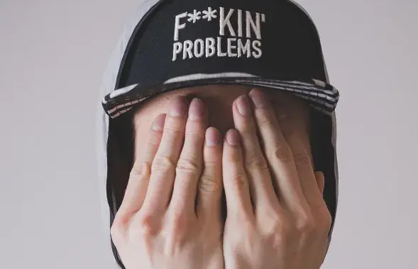 Подросток, иллюстративное фото
