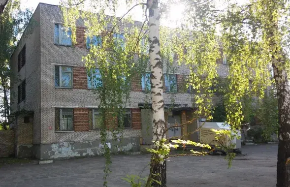 Здание по улице Карвата, 74 до начала реконструкции
