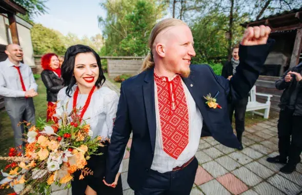 Кім Самусенка і Алеся на вяселлі
