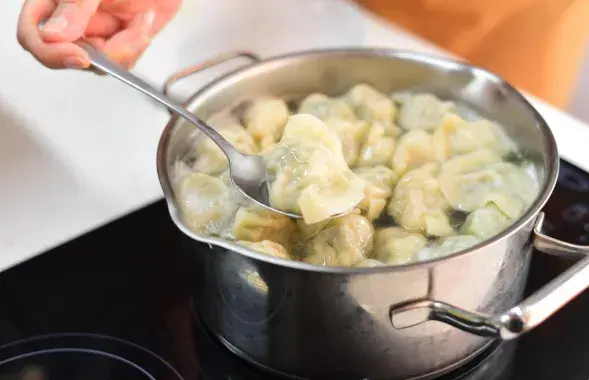 Пельмени, иллюстративное фото
