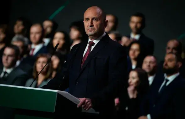 Румен Радзеў
