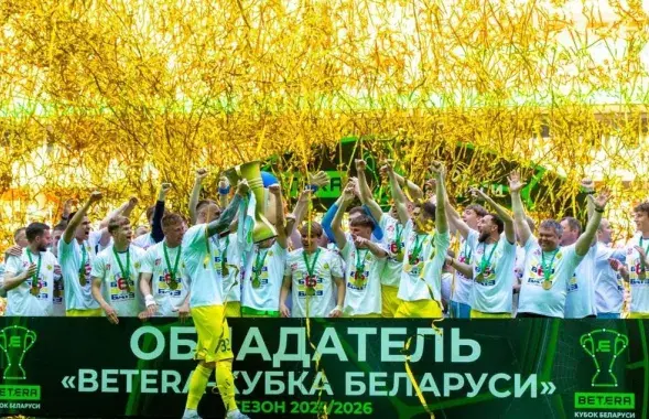 Лёс трафея вырашыўся ў драматычнай серыі пенальці
