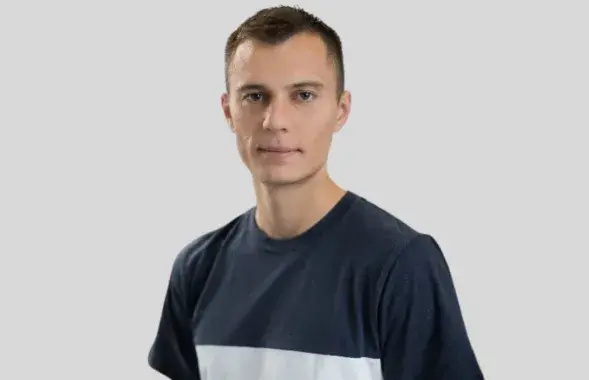 Денис Ярац
