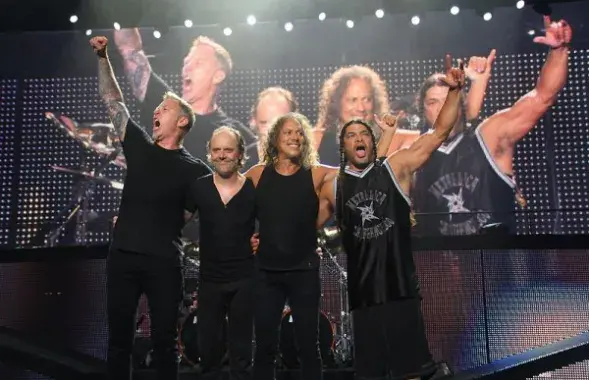 "Гластэнбэры-2014": 175 тысяч гледачоў, дождж, Metallica і бэкстэйдж (фота)