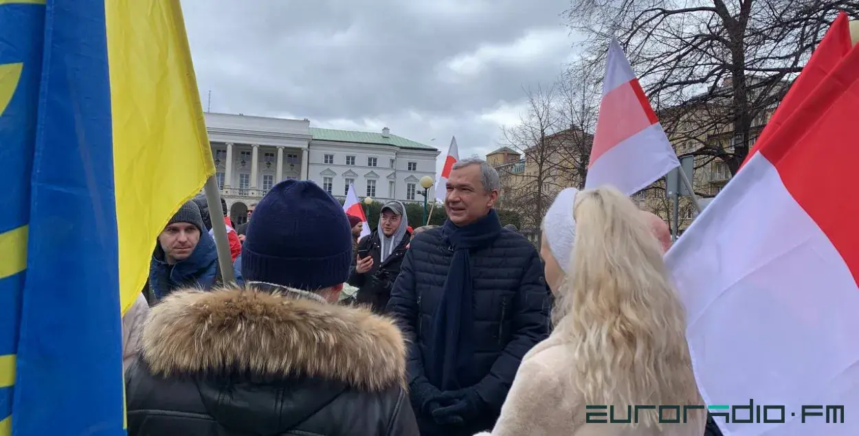 В Варшаве проходит акция белорусско-украинской солидарности / Еврорадио
