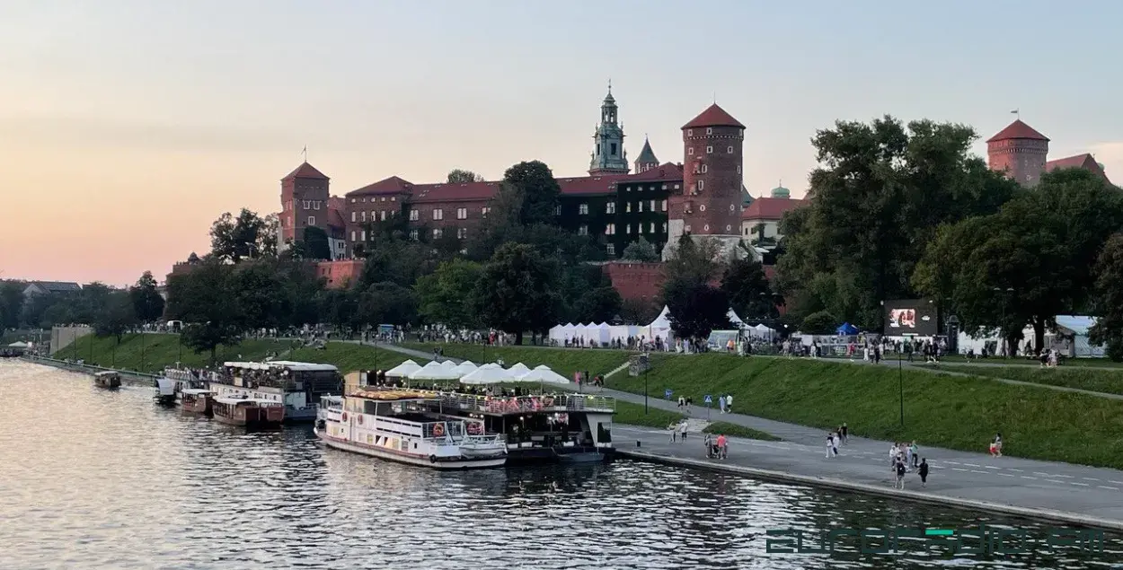 Польшча даволі прыязна ставіцца да беларусаў, але не давярае дзяржаве Беларусь / Еўрарадыё
