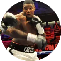 Мінскі гігант Аляксандр Усцінаў пазмагаецца за пояс чэмпіёна свету па боксе