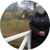 Настаўніца, на якую напалі з нажом, пакуль не выйшла на працу