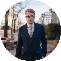 “Собирается уходить” или “пожизненная власть”: эксперты о проекте Конституции