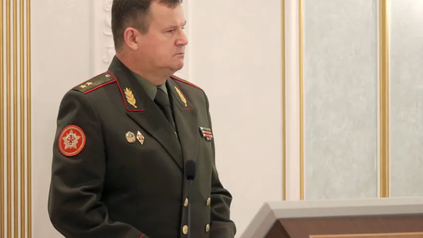 Лукашэнка зацвердзіў новы план абароны Беларусі