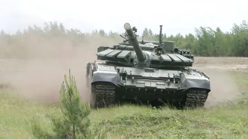 На ўзбраенне беларускага войска паступілі найноўшыя танкі (фота, відэа)