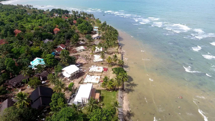 Ахвярамі цунамі ў Інданэзіі сталі больш за 280 чалавек