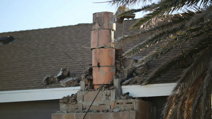 Падчас землятрусу ў Каліфорніі трэскалася зямля (фота)