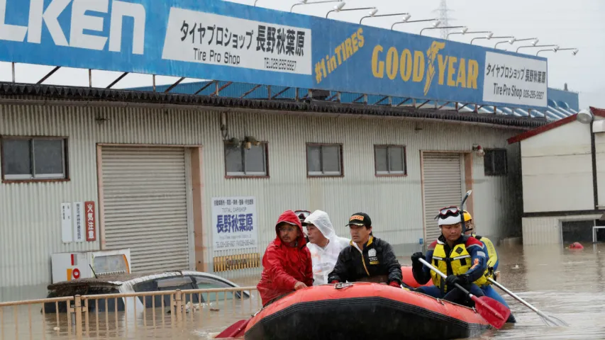 На Японію абрынуўся магутны тайфун, загінулі дзясяткі чалавек