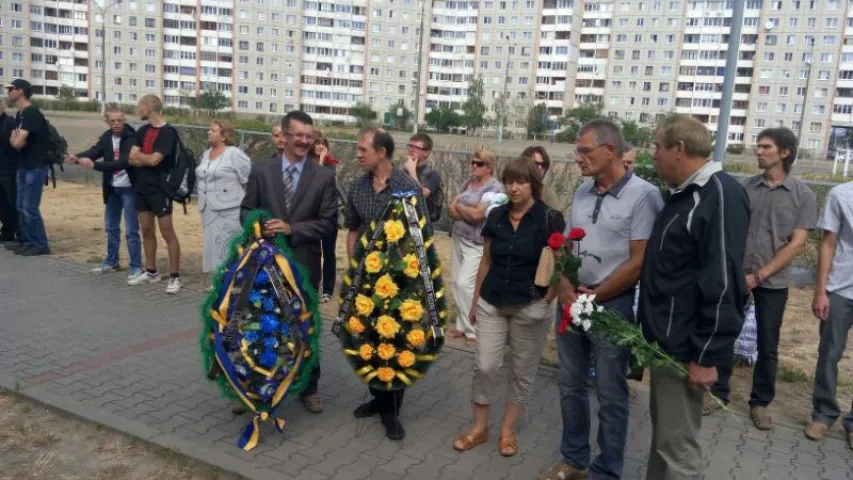 У Брэсце прайшла жалобная цырымонія развітання з Алесем Чаркашыным (фота)