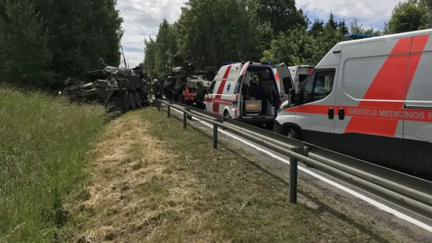 У Літве ў сутыкненні 4 бронетранспарцёраў пацярпелі 13 амерыканскіх вайскоўцаў