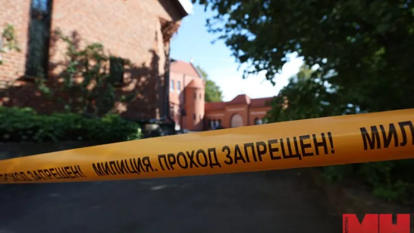 Чырвоны касцёл у Мінску часова зачынілі для вернікаў
