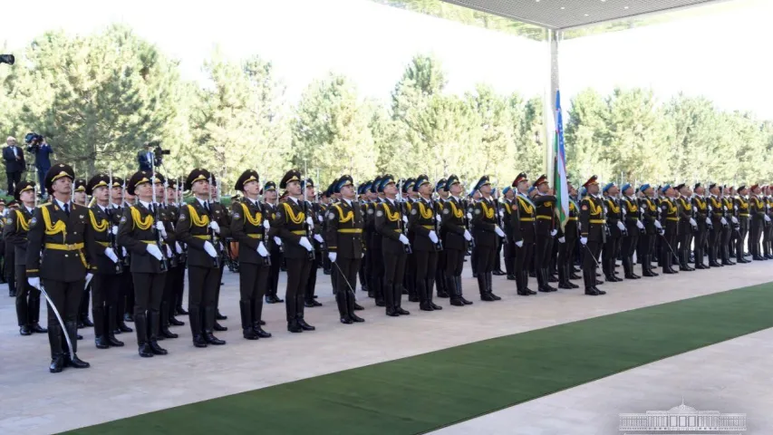 Лукашэнка сустрэўся з прэзідэнтам Узбекістана ў "Блакітным палацы" (фота)
