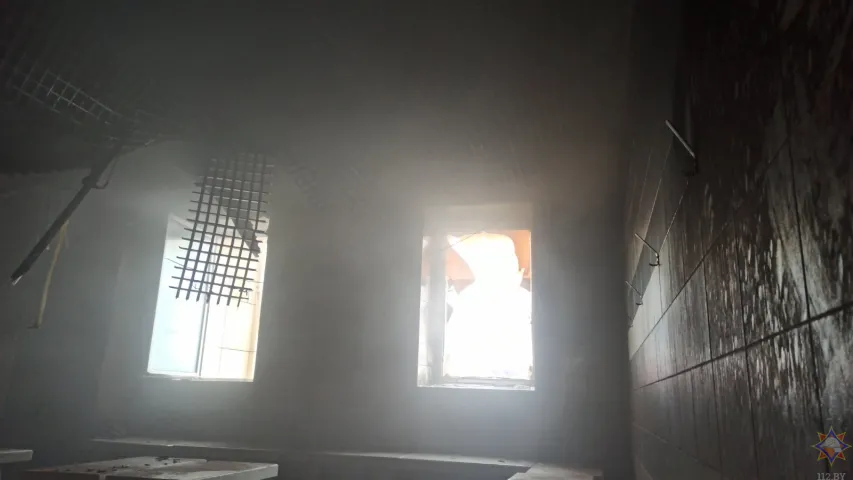 На пажары ў мінскай лазні эвакуявалі 19 чалавек