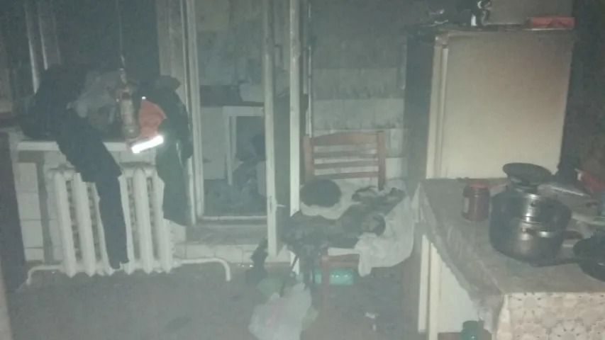 На пажары ў Петрыкаве ратавальнікі эвакуявалі восем чалавек
