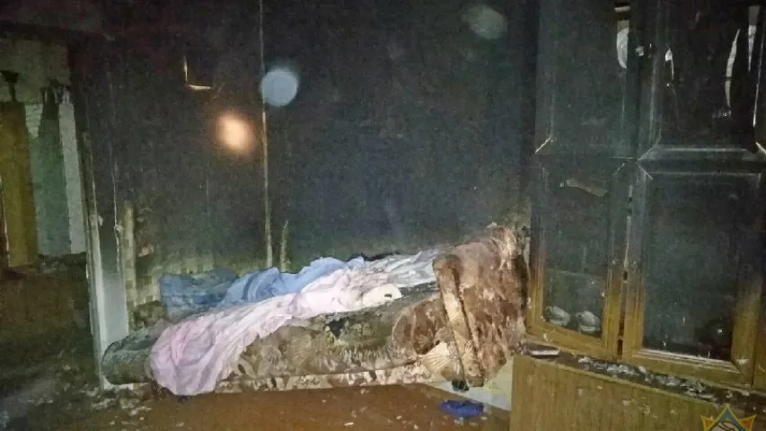 Дваіх чалавек выратавалі на пажары ў Салігорску, 15 эвакуявалі