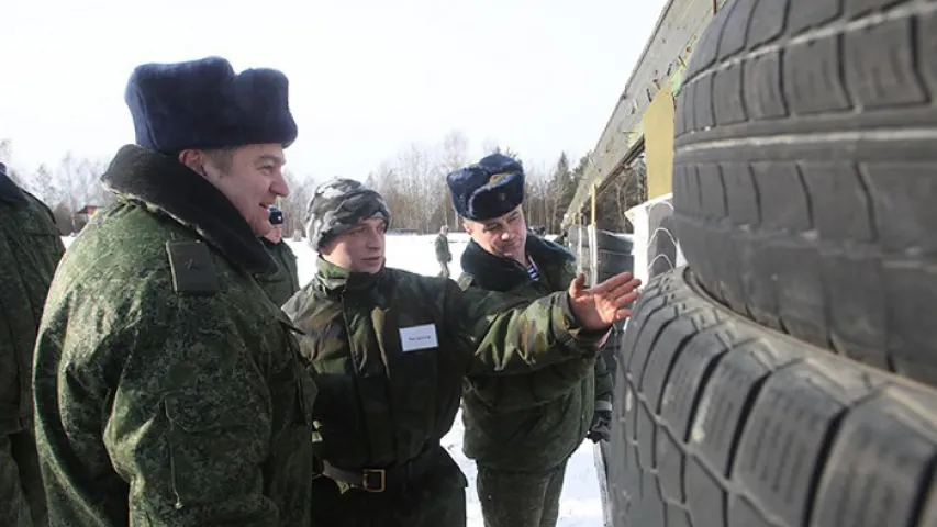 Кіраўнік Міншчыны Шапіра: Тэрыятарыяльная абарона не лягчэй за пасяўную (фота)