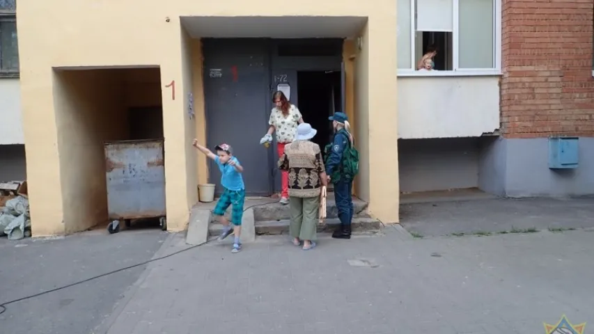 Пяць чалавек эвакуявалі на пажары ў Віцебску