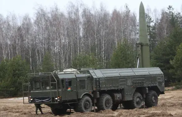 Ракетный комплекс "Искандер-М", который Россия передала Беларуси. Он может быть носителем ядерного оружия / Министерство обороны
