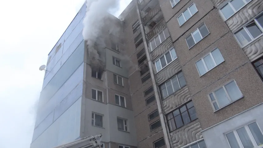Дзевяць чалавек выратаваныя на пажары ў Мінску, у тым ліку дзіця